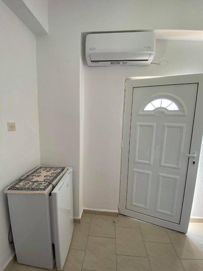 Square Georgia Apartment Matala (Crete)